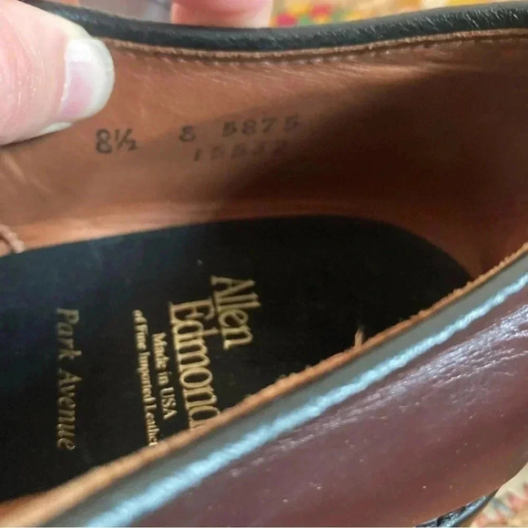 Allen Edmonds Park Avenue cap toe Oxford shoes - Picture 2 of 7